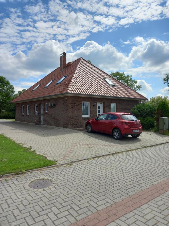 Bi Grete Voern Appartement Dornum Buitenkant foto